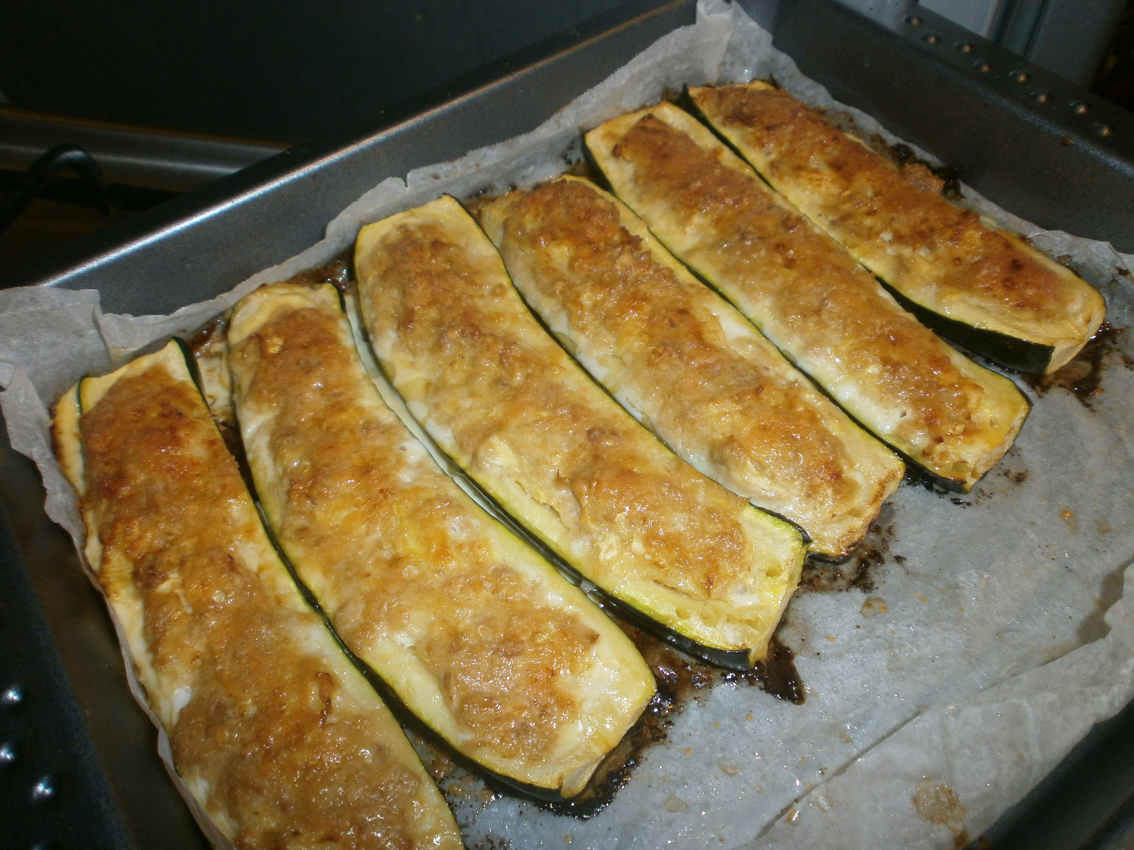 zucchine ripiene al tonno