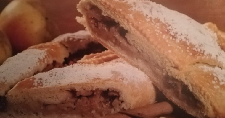 STRUDEL RENETTA