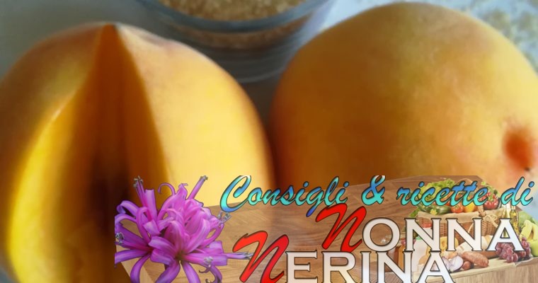 CRUMBLE ALLE PERCOCHE