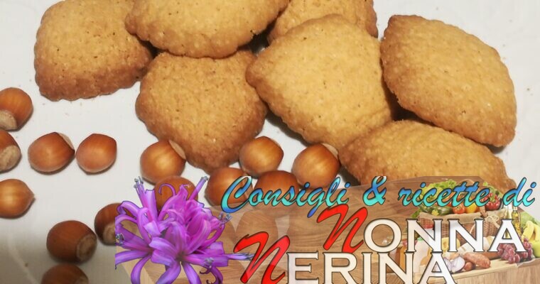 BISCOTTI ALLE NOCCIOLE