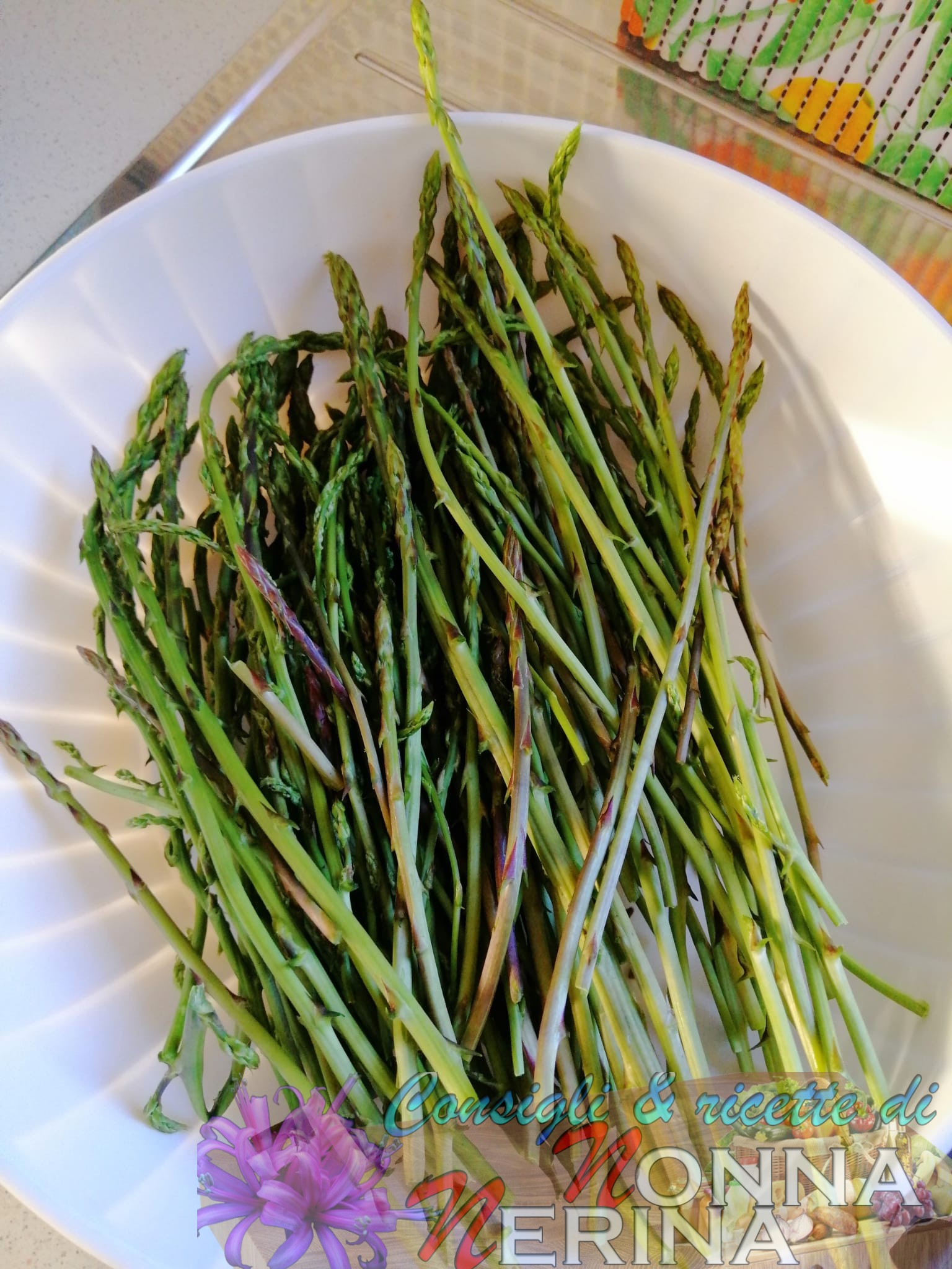 ZUPPA DI ASPARAGI SELVATICI