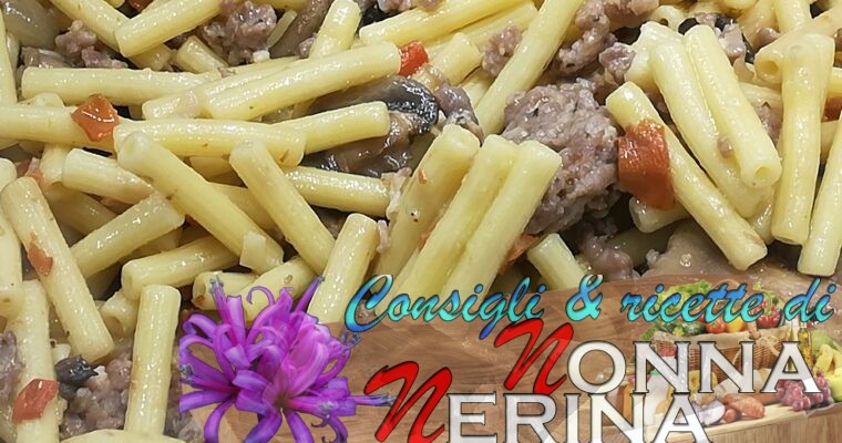 SEDANINI AI FUNGHI E SALSICCIA