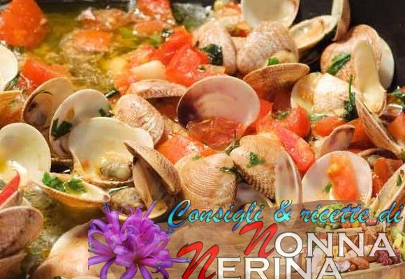 ZUPPA DI VONGOLE AL POMODORO